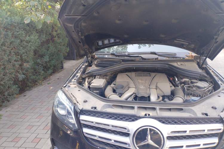 Used Mercedes-Benz GLS 2016 GLS 500 4MATIC Engine Bay Right