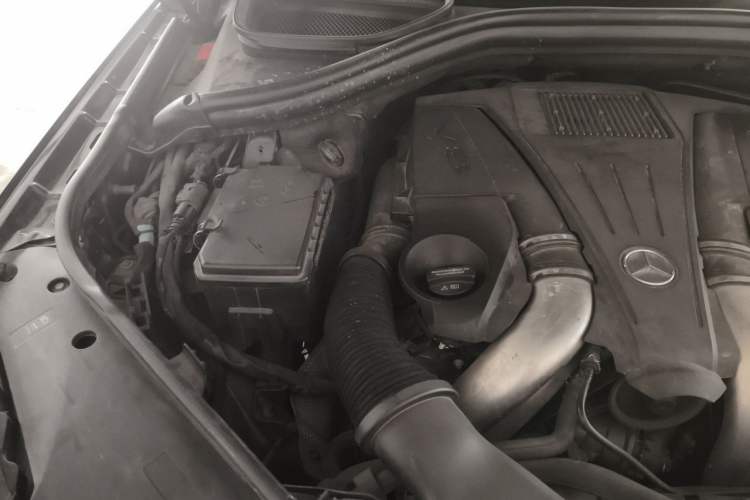 Used Mercedes-Benz GLS 2016 GLS 500 4MATIC Engine Bay Right
