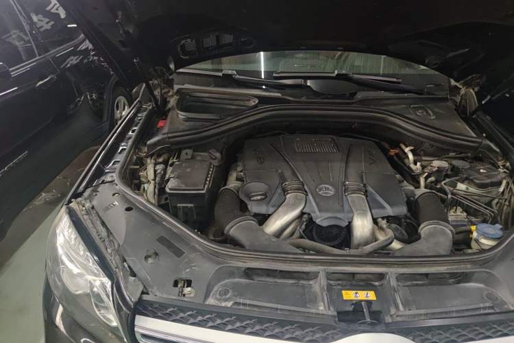 Used Mercedes-Benz GLS 2016 GLS 500 4MATIC Engine Bay Right