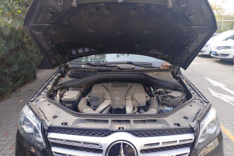 Used Mercedes-Benz GLS 2016 GLS 500 4MATIC Engine Bay