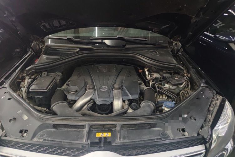 Used Mercedes-Benz GLS 2016 GLS 500 4MATIC Engine Bay