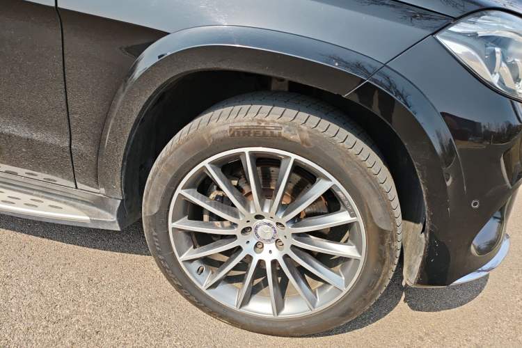 Used Mercedes-Benz GLS 2016 GLS 500 4MATIC Exterior 7