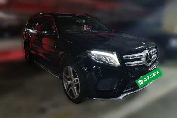 Used Mercedes-Benz GLS 2016 GLS 400 4MATIC Luxury Model Front Right 45 Deg