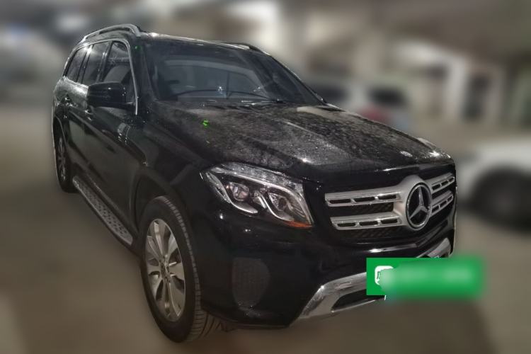 Used Mercedes-Benz GLS  Front Right 45 Deg