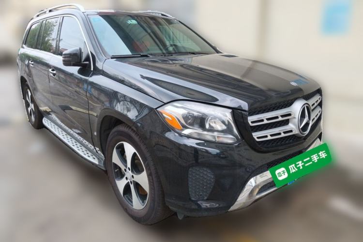 Used Mercedes-Benz GLS  Front Right 45 Deg