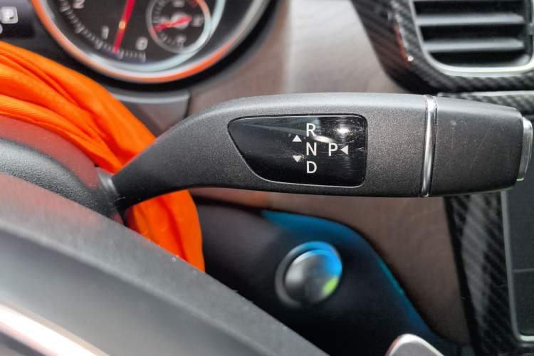 Used Mercedes-Benz GLS 2016 GLS 400 4MATIC Dynamic Model Gear Lever