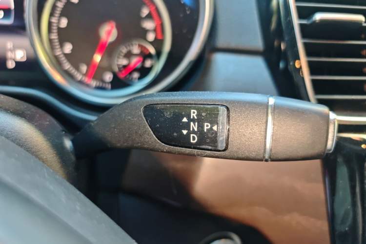 Used Mercedes-Benz GLS 2016 GLS 500 4MATIC Gear Lever