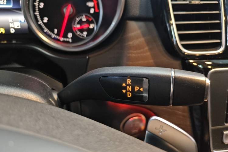 Used Mercedes-Benz GLS 2016 GLS 500 4MATIC Gear Lever