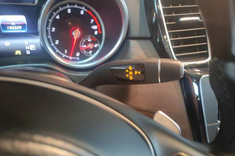 Used Mercedes-Benz GLS 2016 GLS 500 4MATIC Gear Lever