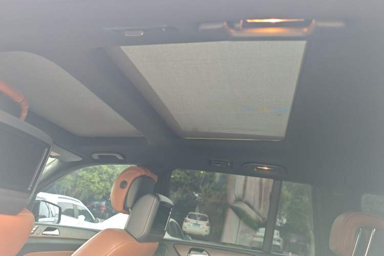 Used Mercedes-Benz GLS 2016 GLS 500 4MATIC Headliner