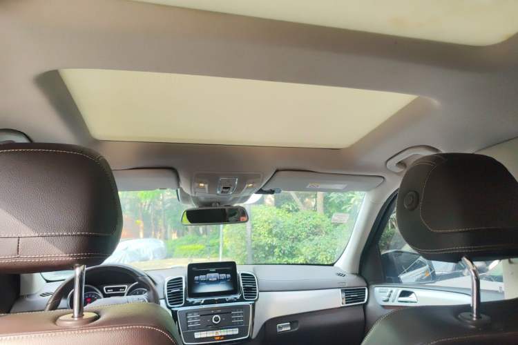 Used Mercedes-Benz GLS 2016 GLS 400 4MATIC Dynamic Model Headliner