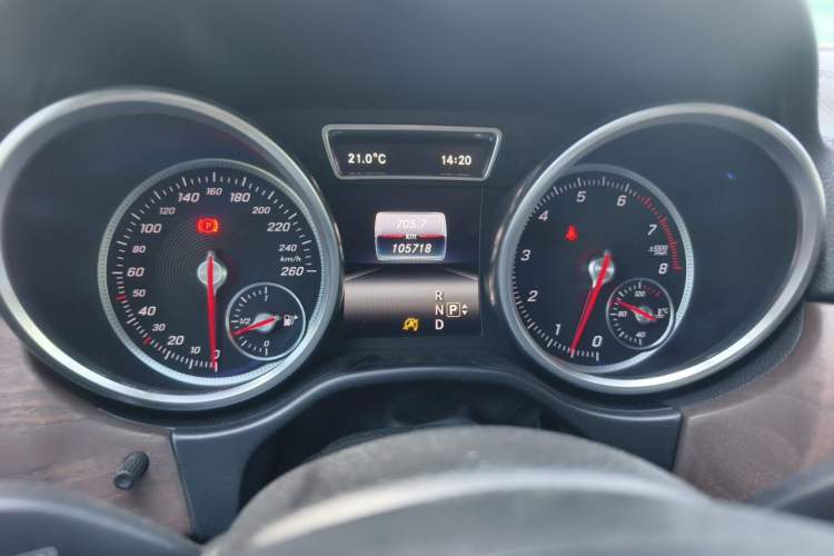 Used Mercedes-Benz GLS 2016 GLS 400 4MATIC Dynamic Model Instrument Cluster