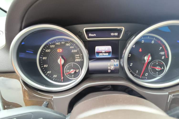 Used Mercedes-Benz GLS  Instrument Cluster