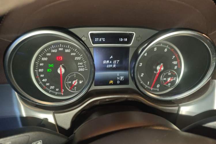 Used Mercedes-Benz GLS 2016 GLS 400 4MATIC Dynamic Model Instrument Cluster