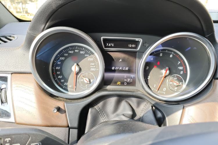 Used Mercedes-Benz GLS 2016 GLS 400 4MATIC Luxury Model Instrument Cluster