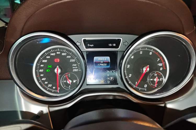 Used Mercedes-Benz GLS 2016 GLS 400 4MATIC Dynamic Model Instrument Cluster