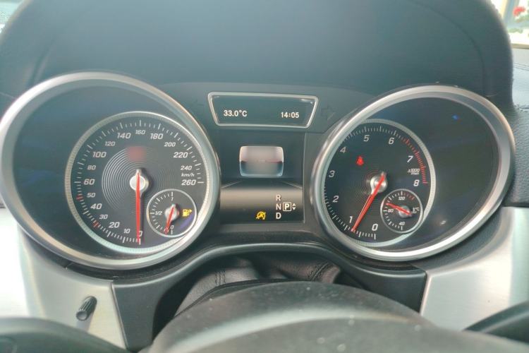 Used Mercedes-Benz GLS 2016 GLS 400 4MATIC Dynamic Model Instrument Cluster