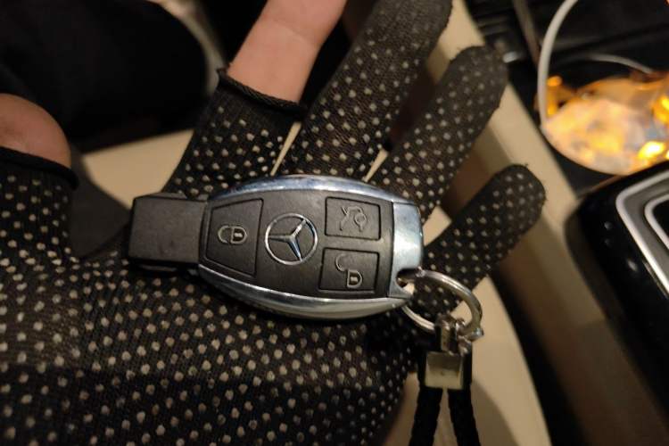 Used Mercedes-Benz GLS 2016 GLS 400 4MATIC Luxury Model Interior 1