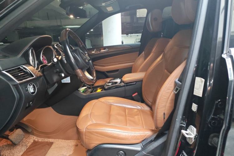 Used Mercedes-Benz GLS 2016 GLS 400 4MATIC Luxury Model Left Front Seat