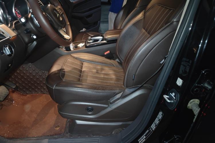 Used Mercedes-Benz GLS 2016 GLS 400 4MATIC Dynamic Model Left Front Seat