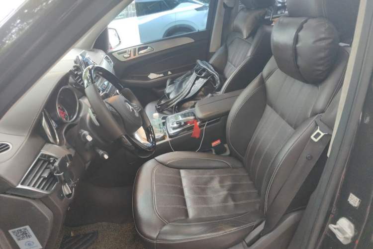 Used Mercedes-Benz GLS 2016 GLS 400 4MATIC Dynamic Model Left Front Seat