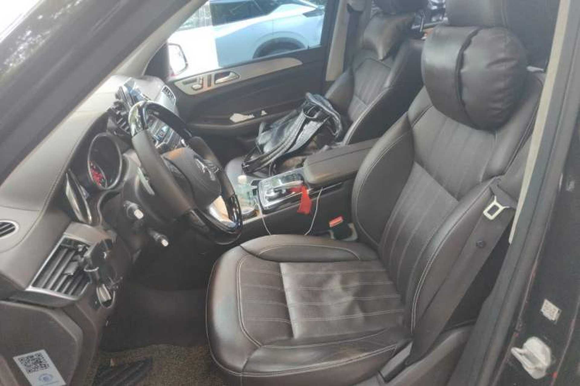 Used Mercedes-Benz GLS 2016 GLS 400 4MATIC Dynamic Model Left Front Seat