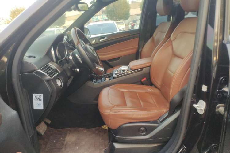 Used Mercedes-Benz GLS 2016 GLS 400 4MATIC Luxury Model Left Front Seat