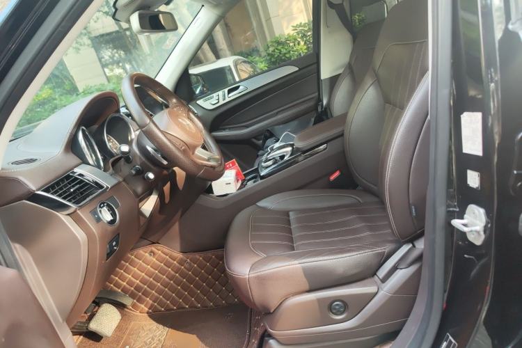 Used Mercedes-Benz GLS 2016 GLS 400 4MATIC Dynamic Model Left Front Seat