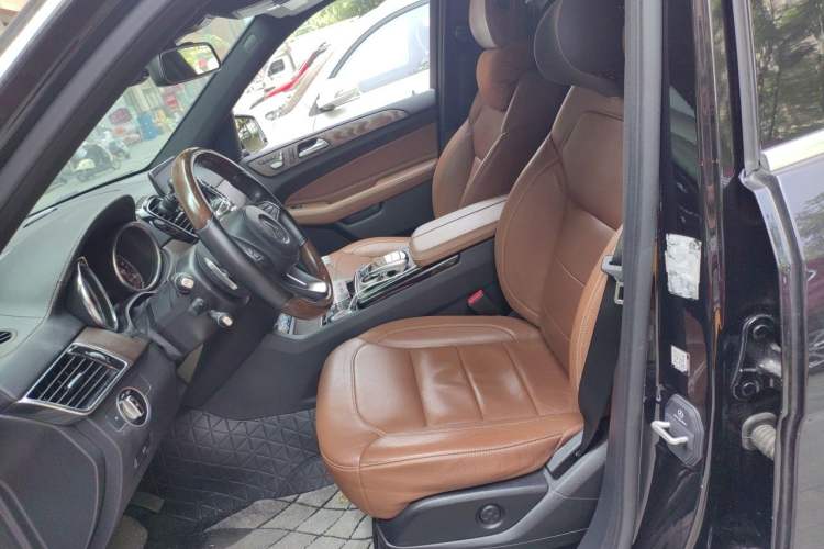 Used Mercedes-Benz GLS 2016 GLS 400 4MATIC Luxury Model Left Front Seat