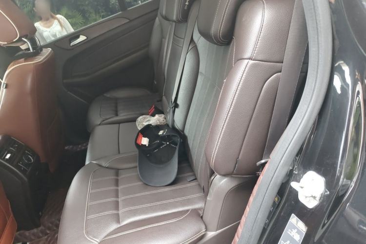Used Mercedes-Benz GLS 2016 GLS 400 4MATIC Dynamic Model Left Rear Seat