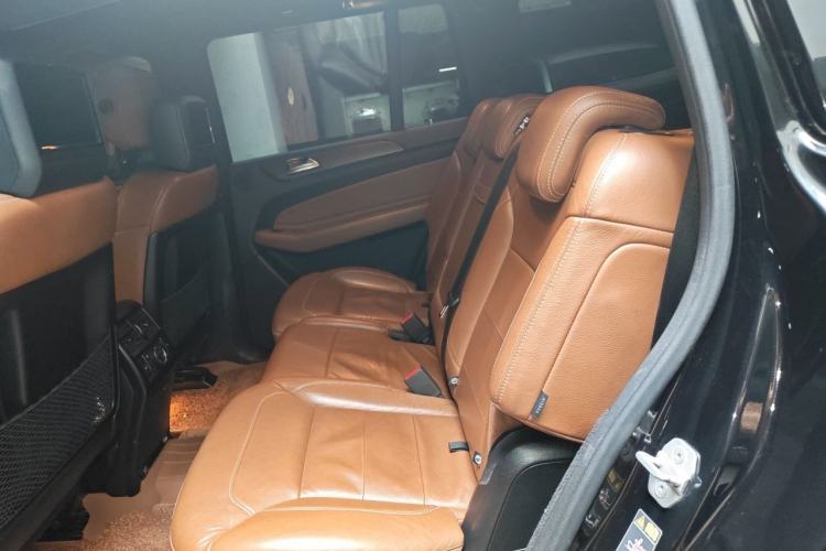Used Mercedes-Benz GLS 2016 GLS 400 4MATIC Luxury Model Left Rear Seat