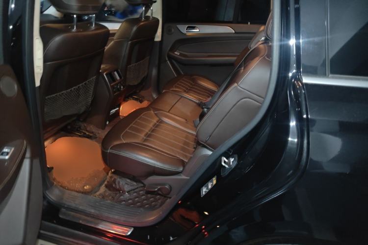 Used Mercedes-Benz GLS 2016 GLS 400 4MATIC Dynamic Model Left Rear Seat
