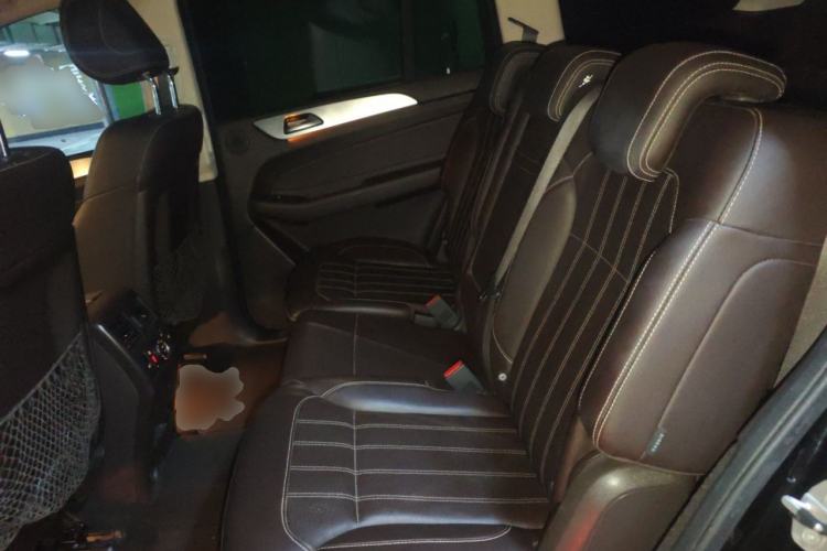 Used Mercedes-Benz GLS 2016 GLS 400 4MATIC Dynamic Model Left Rear Seat