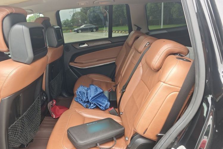 Used Mercedes-Benz GLS 2016 GLS 500 4MATIC Left Rear Seat