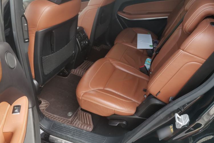 Used Mercedes-Benz GLS 2016 GLS 500 4MATIC Left Rear Seat
