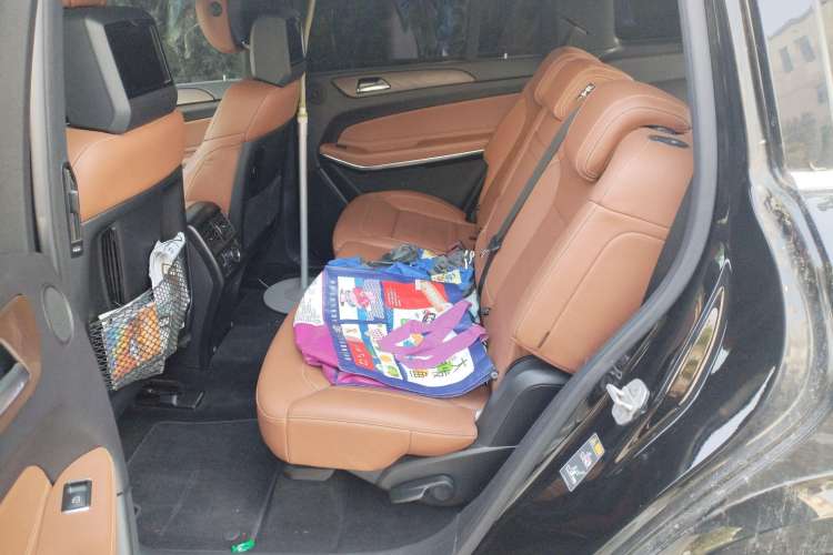 Used Mercedes-Benz GLS 2016 GLS 500 4MATIC Left Rear Seat