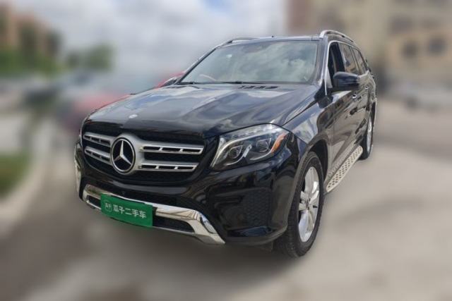 Ojetý Mercedes-Benz GLS 2016 Mercedes-Benz GLS450, parallel import, automatic, 7 seats.