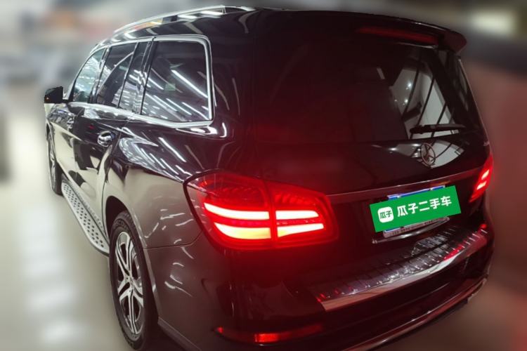 Used Mercedes-Benz GLS  Rear Left 45 Deg