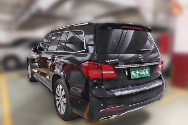 Used Mercedes-Benz GLS 2016 GLS 400 4MATIC Luxury Model Rear Left 45 Deg