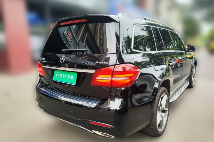 Used Mercedes-Benz GLS 2016 GLS 400 4MATIC Luxury Model Rear Right 45 Deg