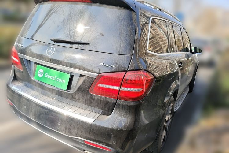 Used Mercedes-Benz GLS 2016 GLS 400 4MATIC Luxury Model Rear Right 45 Deg