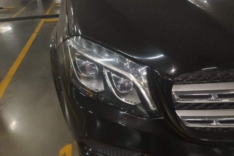Used Mercedes-Benz GLS 2016 GLS 500 4MATIC Right Front Headlight