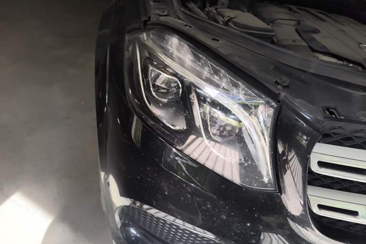 Used Mercedes-Benz GLS 2016 GLS 400 4MATIC Luxury Model Right Front Headlight