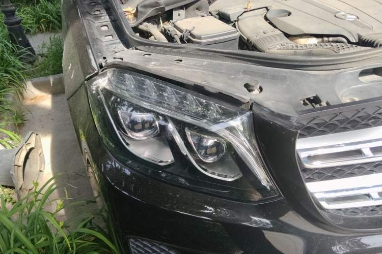 Used Mercedes-Benz GLS 2016 GLS 400 4MATIC Dynamic Model Right Front Headlight