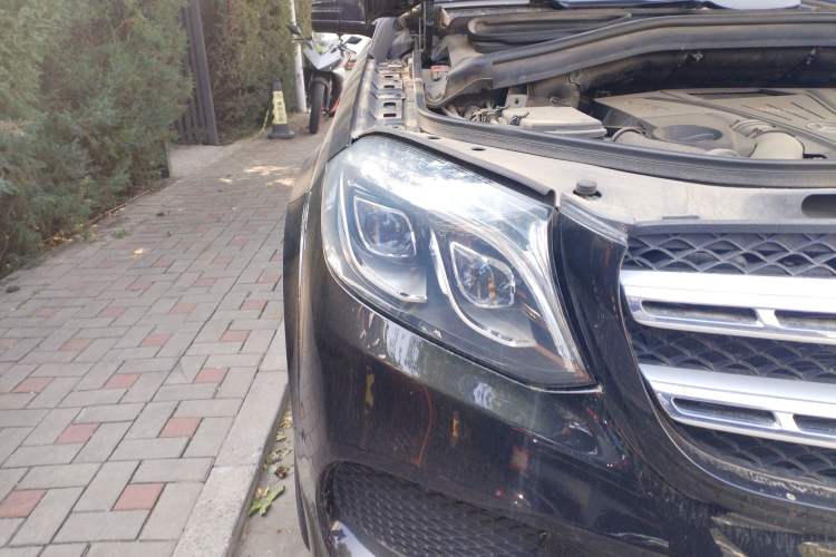 Used Mercedes-Benz GLS 2016 GLS 500 4MATIC Right Front Headlight