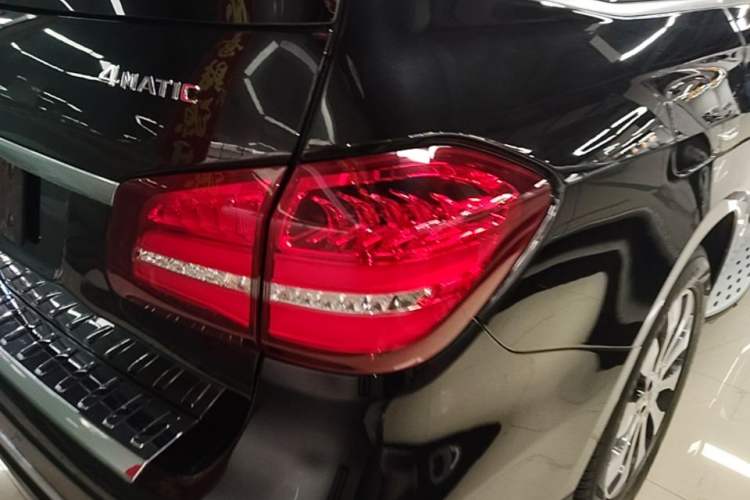 Used Mercedes-Benz GLS 2016 GLS 400 4MATIC Dynamic Model Right Rear Taillight