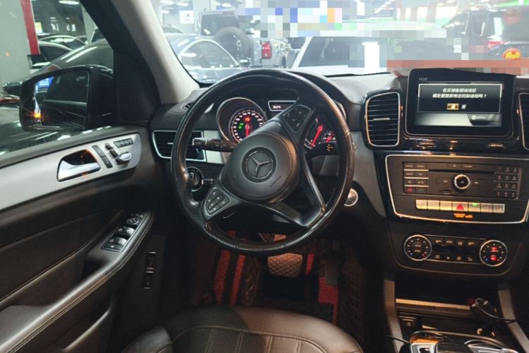 Used Mercedes-Benz GLS 2016 GLS 400 4MATIC Dynamic Model Steering Wheel