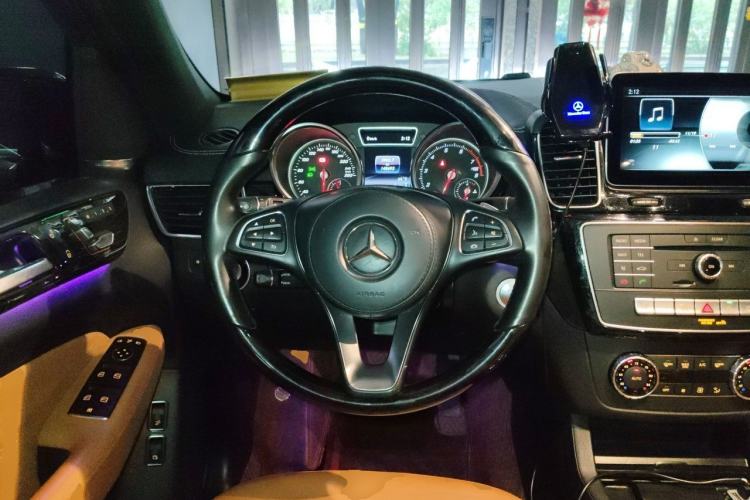 Used Mercedes-Benz GLS  Steering Wheel