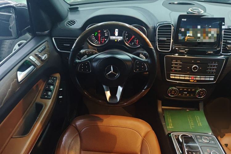 Used Mercedes-Benz GLS 2016 GLS 500 4MATIC Steering Wheel