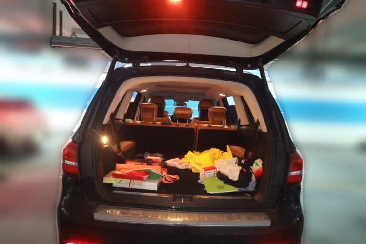 Used Mercedes-Benz GLS 2016 GLS 400 4MATIC Luxury Model Trunk